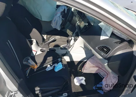 2013 Dodge Dart Sxt из США, поврежденный, VIN 1C3CDFBAXDD304272